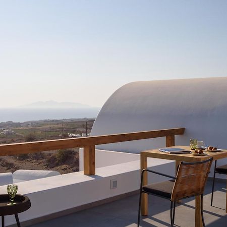 Este Luxury Suites Fira  Ngoại thất bức ảnh