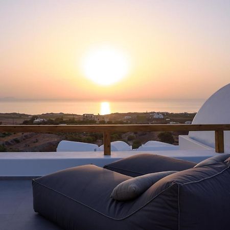 Este Luxury Suites Fira  Ngoại thất bức ảnh
