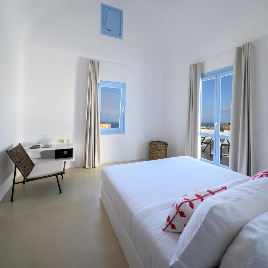 Este Luxury Suites Fira  Ngoại thất bức ảnh