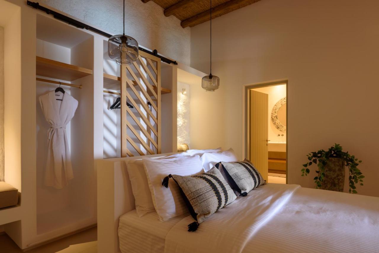 Este Luxury Suites Fira  Ngoại thất bức ảnh