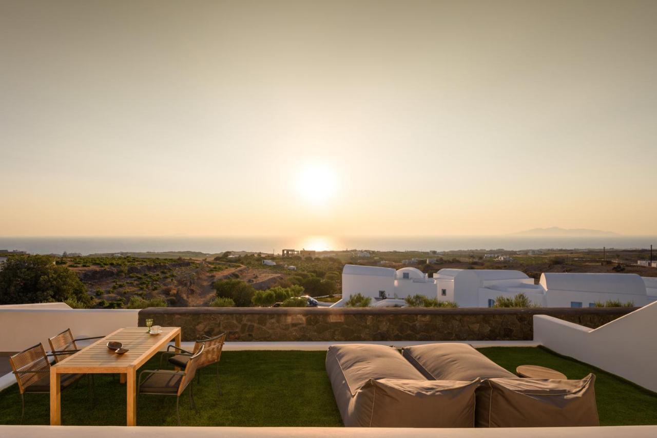 Este Luxury Suites Fira  Ngoại thất bức ảnh