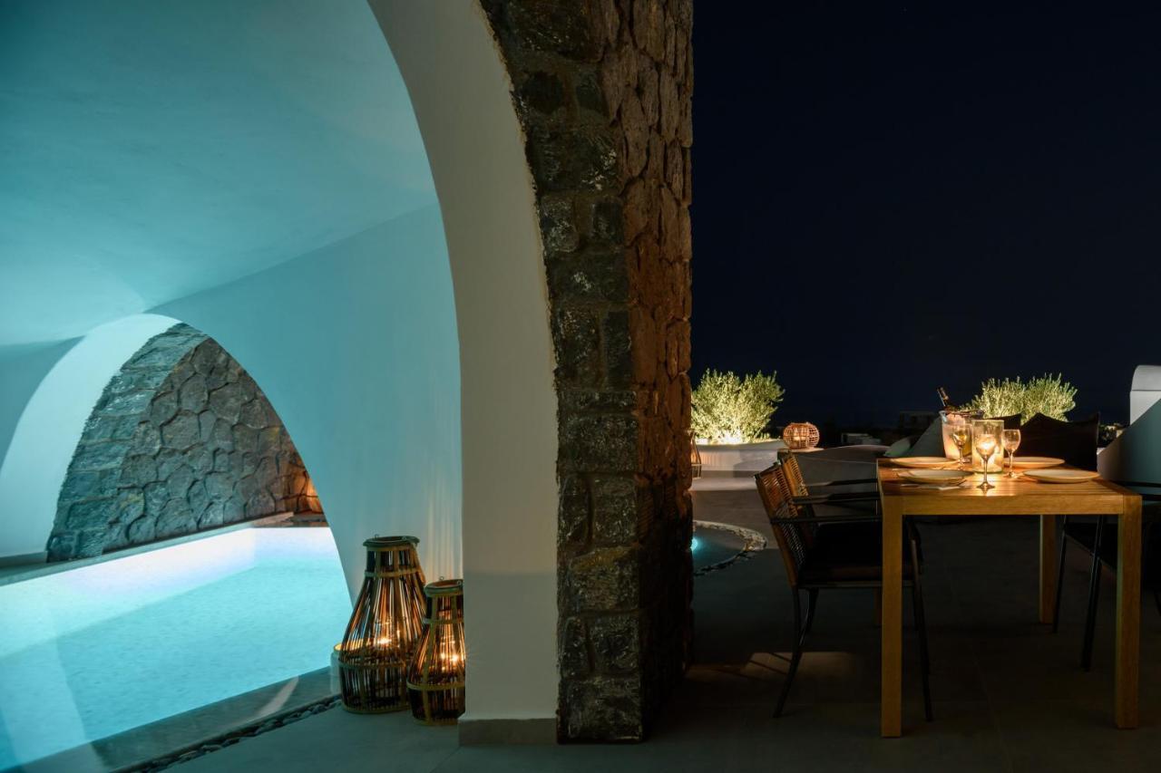 Este Luxury Suites Fira  Ngoại thất bức ảnh