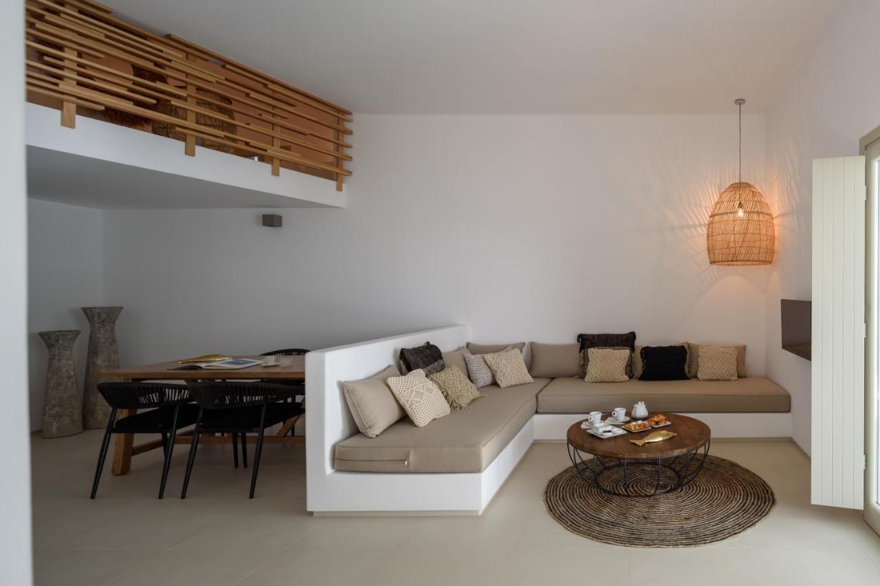 Este Luxury Suites Fira  Ngoại thất bức ảnh