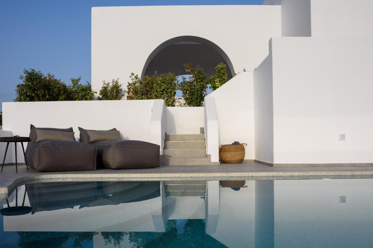 Este Luxury Suites Fira  Ngoại thất bức ảnh