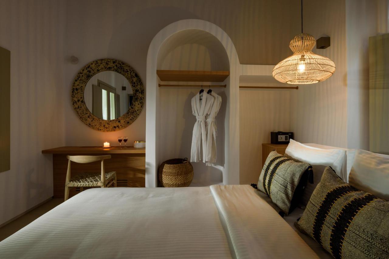 Este Luxury Suites Fira  Ngoại thất bức ảnh