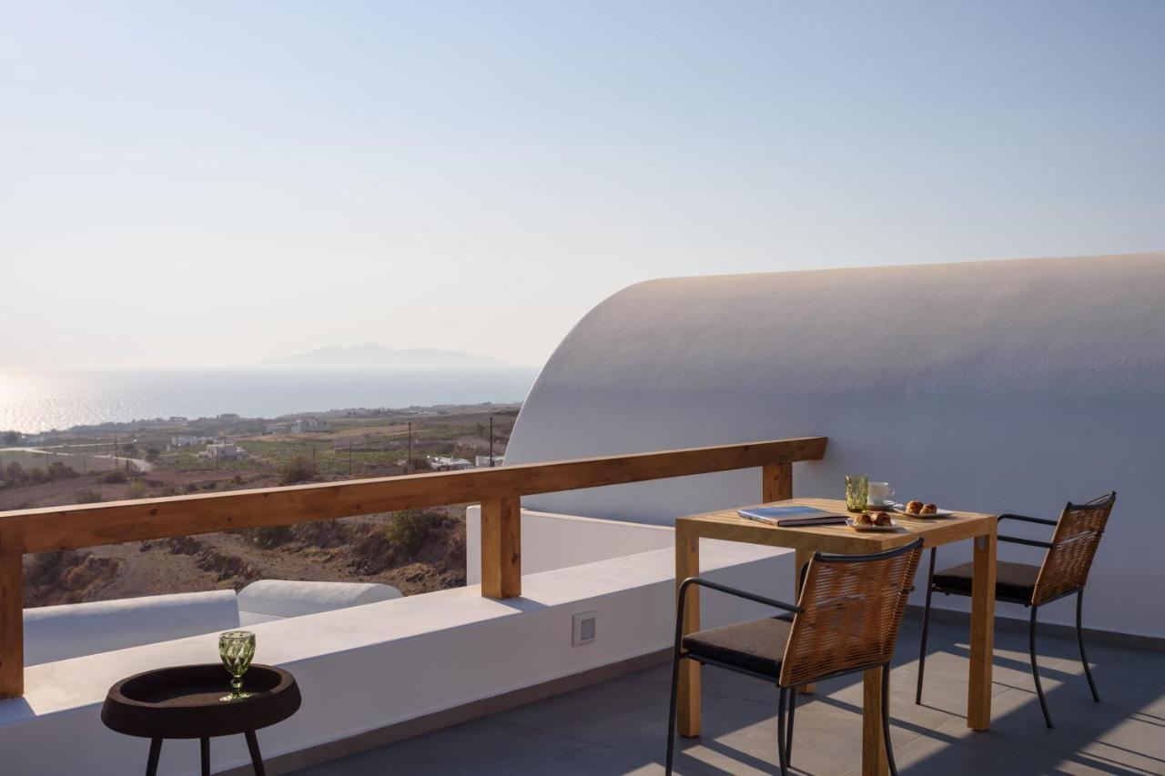 Este Luxury Suites Fira  Ngoại thất bức ảnh