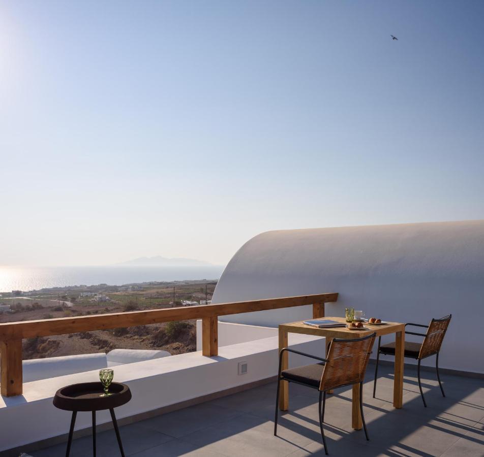 Este Luxury Suites Fira  Ngoại thất bức ảnh